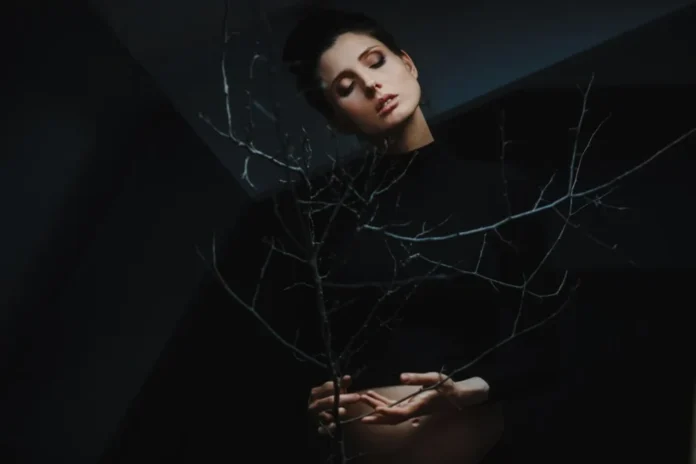 dark female energy dark female energy